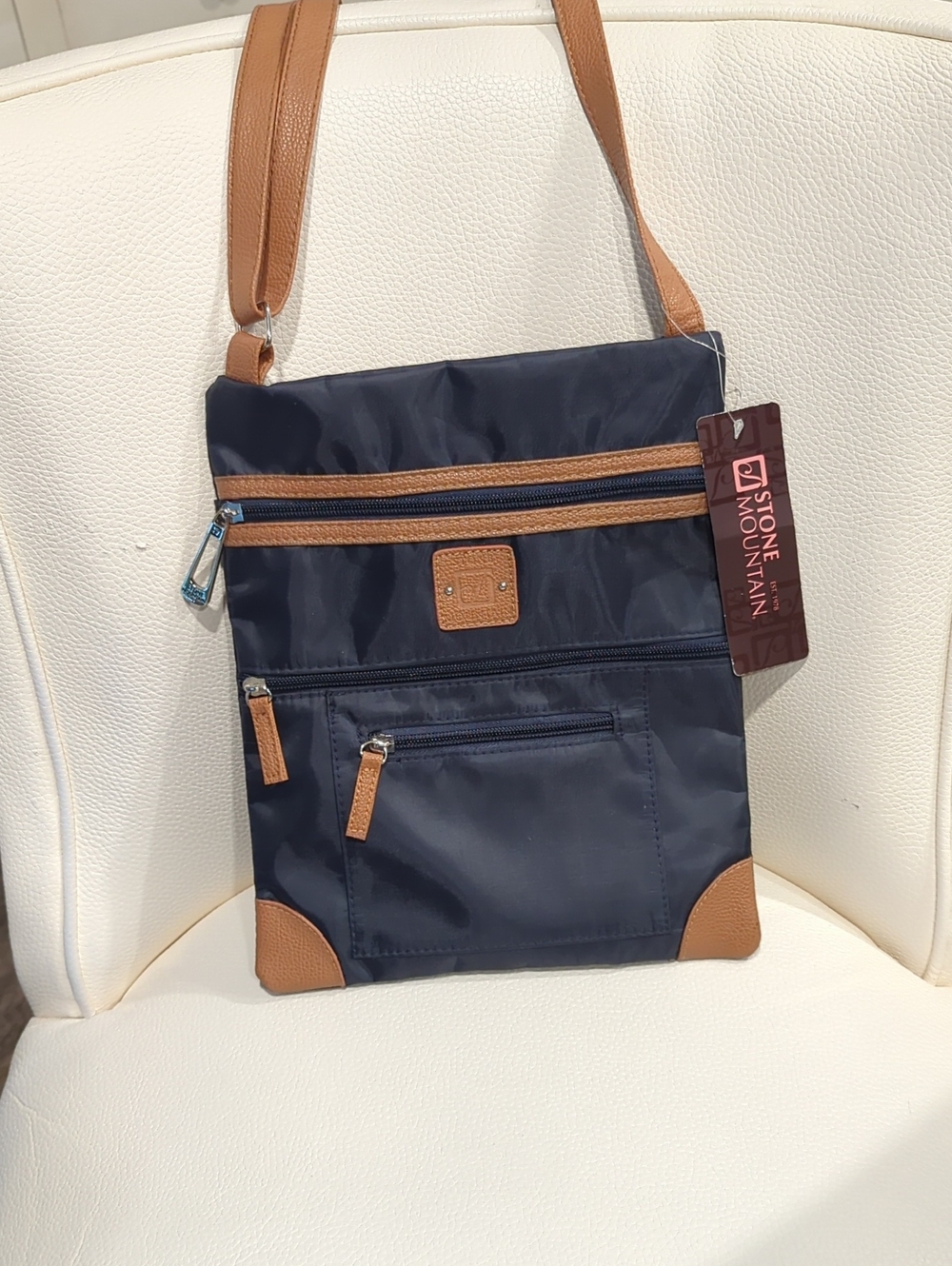 Stone Mountain Accessories Navy and Tan Crossbody Organizer